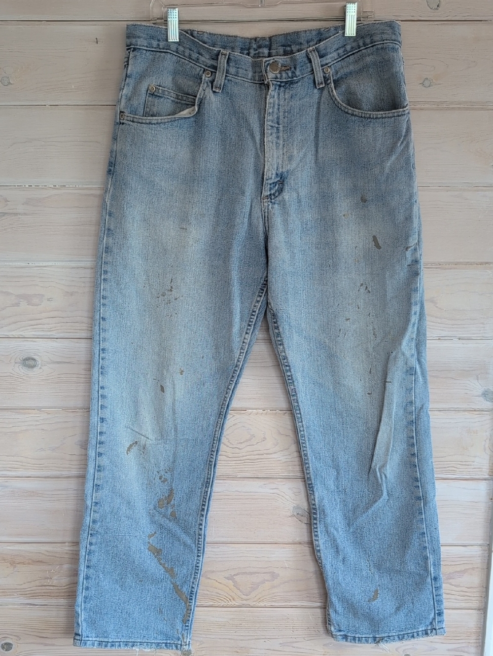 Vintage Wrangler Thrashed Men's Light Blue Denim Jeans 34/32 Casual & Distressed